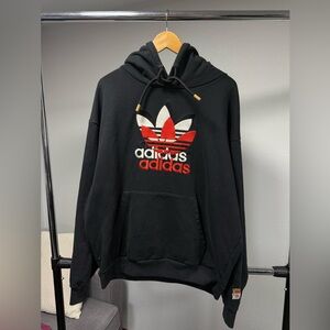 Adidas hoodie size M